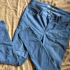 Old Navy Rockstar Mid-rise Jeggings